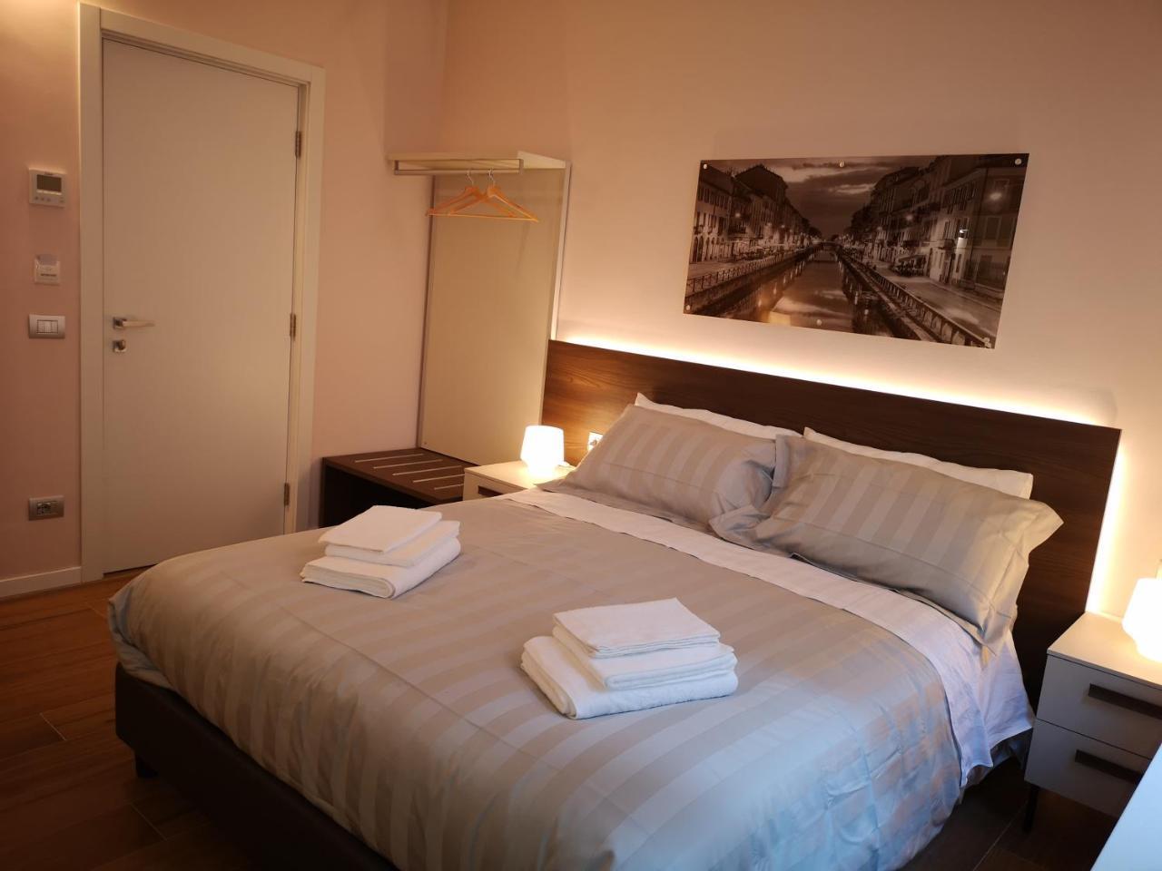 2 Navigli Bed & Breakfast Milan Bagian luar foto