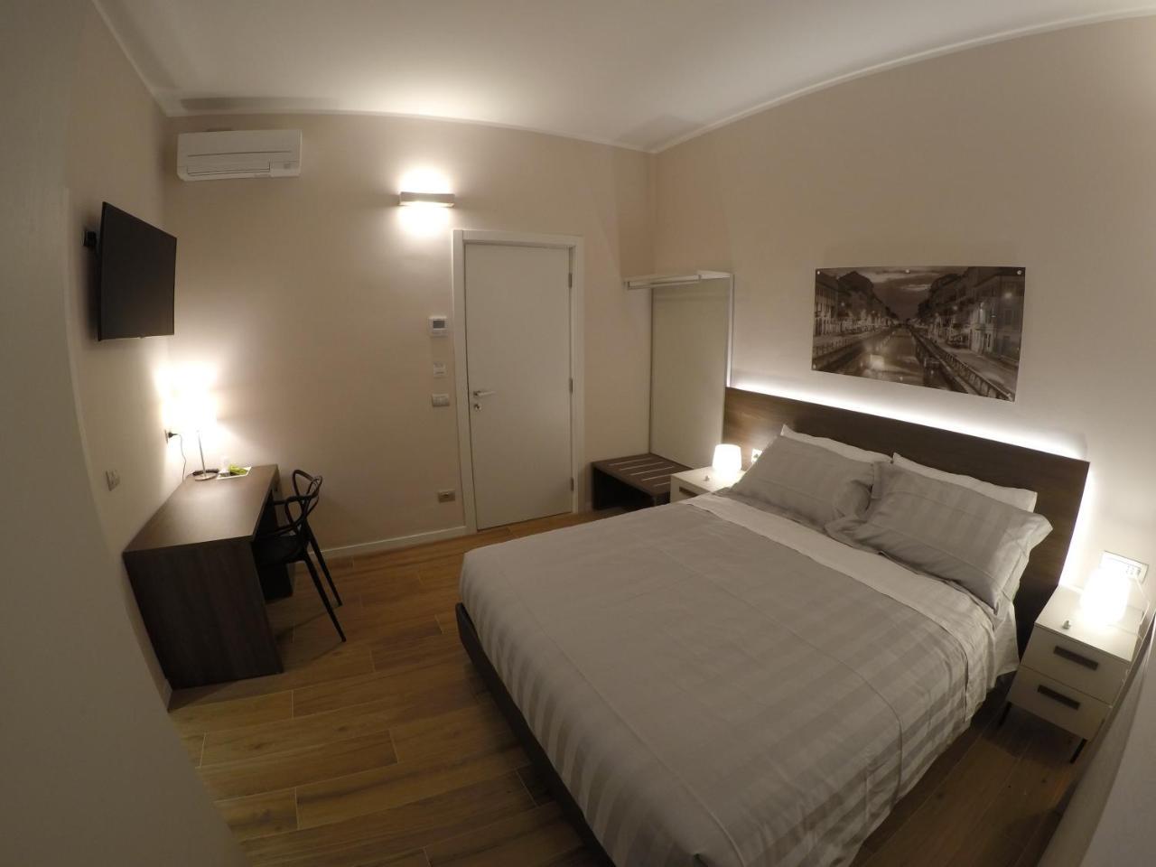 2 Navigli Bed & Breakfast Milan Bagian luar foto